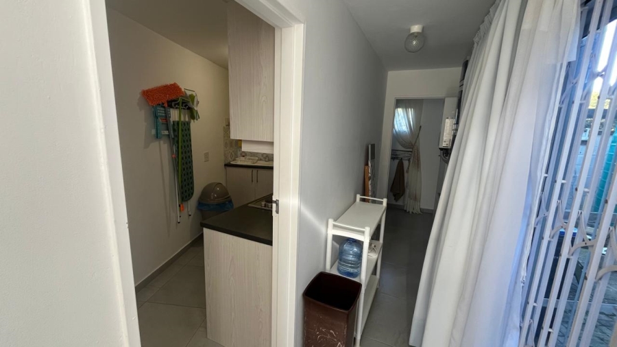 3 Bedroom Property for Sale in Wavecrest Eastern Cape